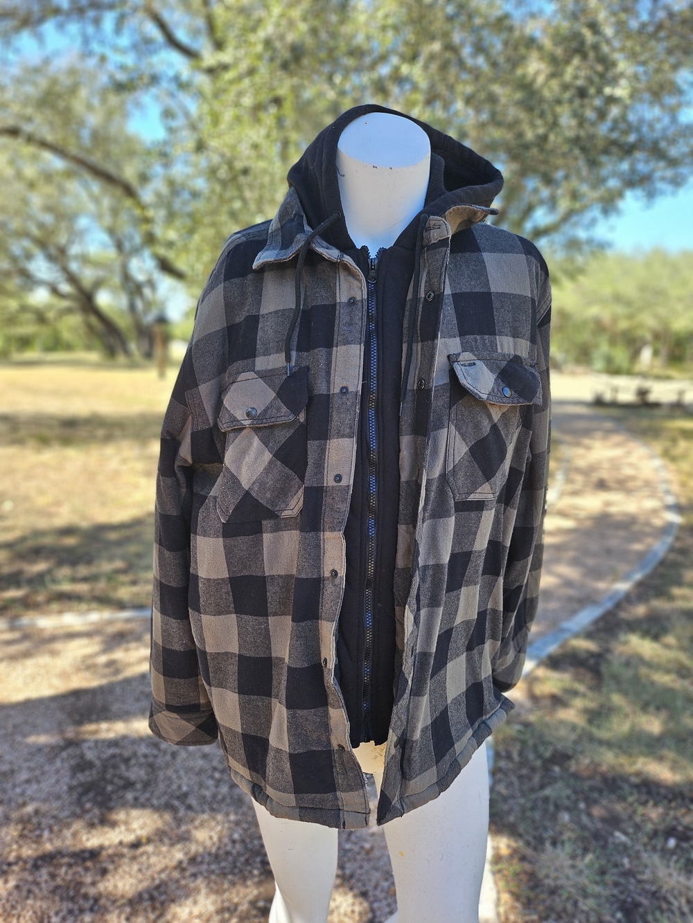 Boston Traders Black & Khaki Grey Plaid Quilted Hooded Men’s Jacket XL